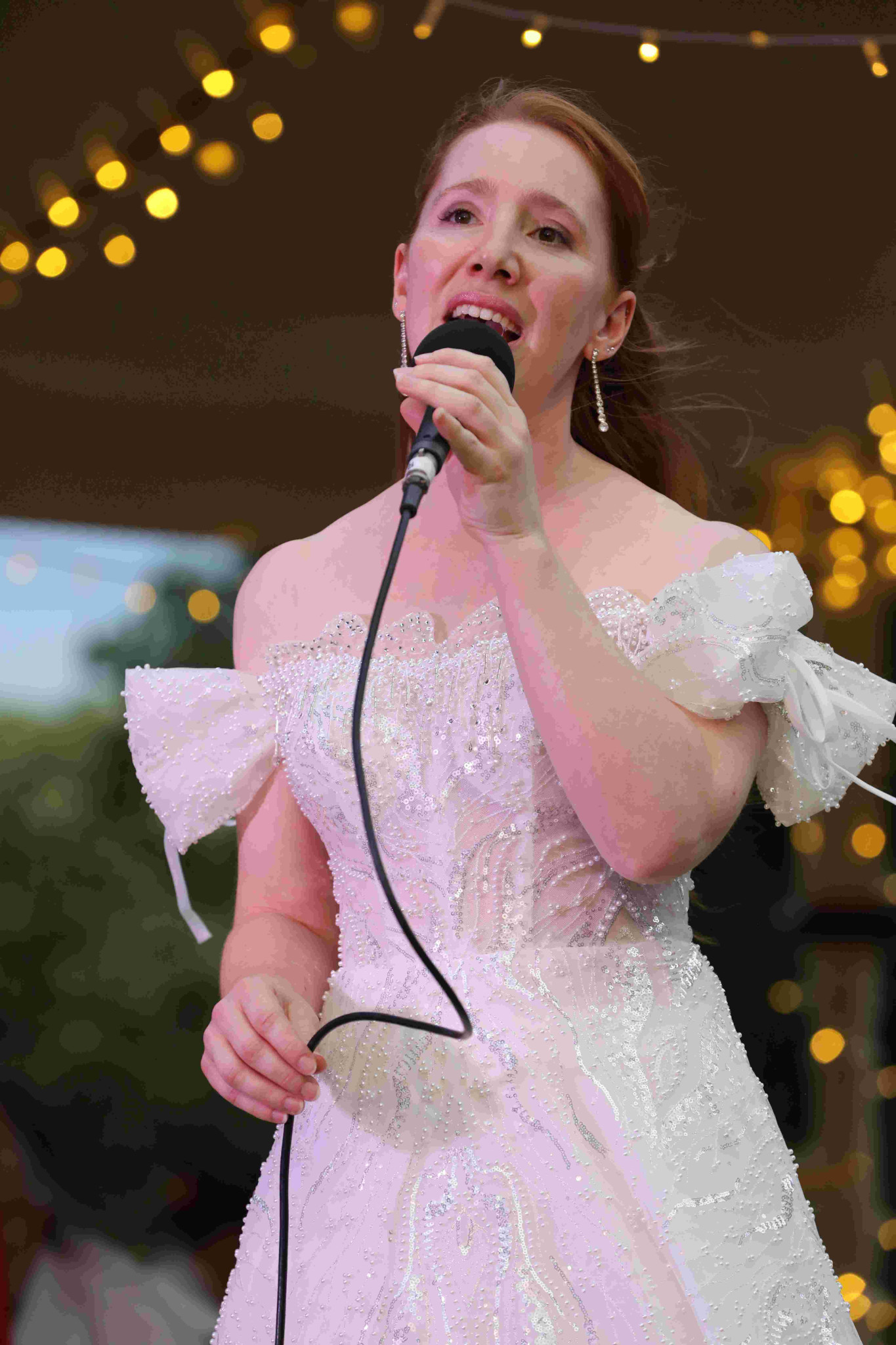 Skylar Carmichael performs ‘Angels in our Town’ during the Christmas concert at Corbett Gardens. Picture Stuart Carless.