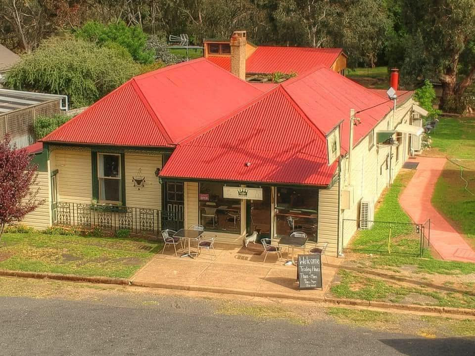 Get along to Café on Queen at Binalong this Sunday for the Binalong Community Markets. (Photo: supplied)
