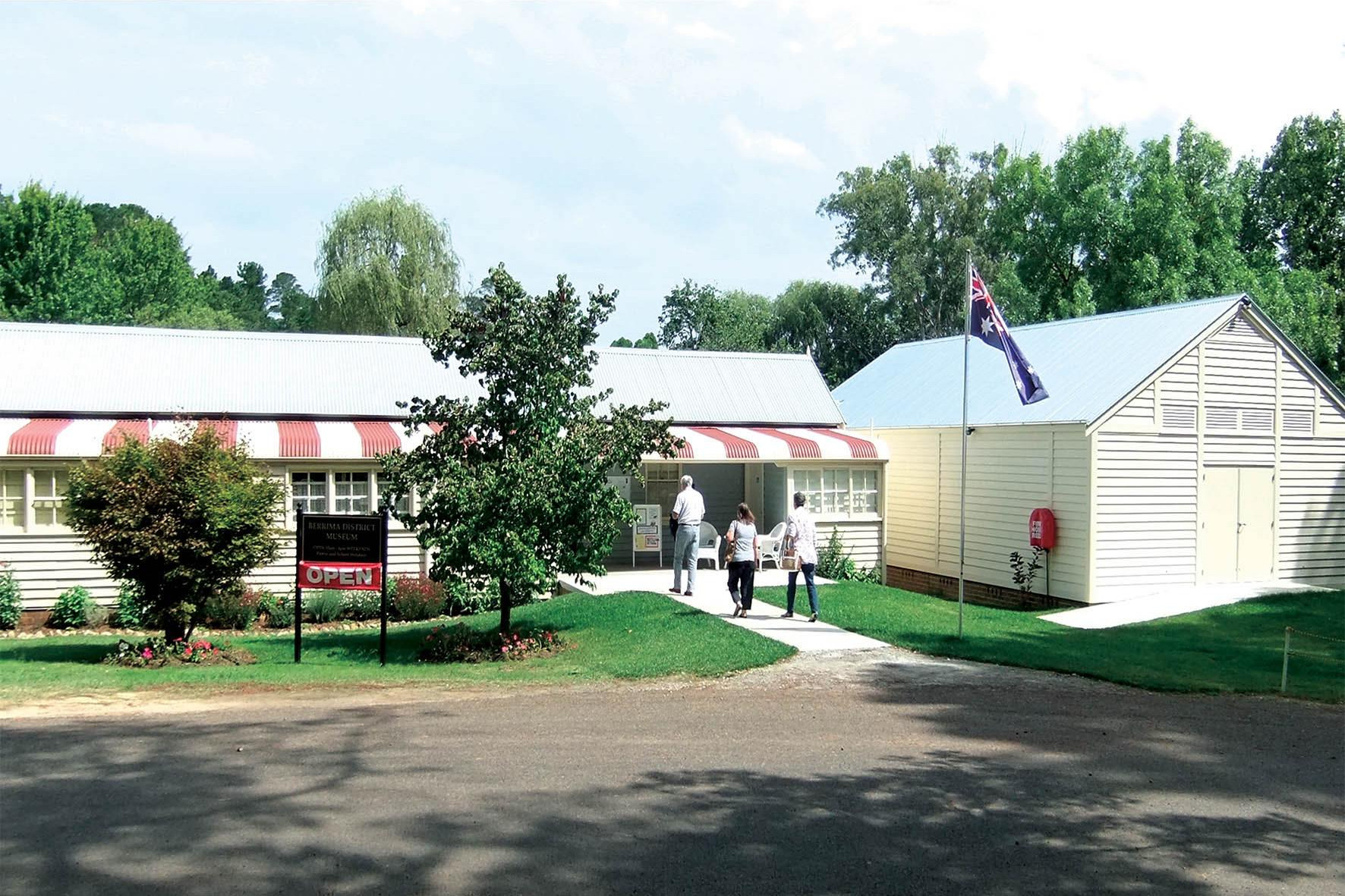 Berrima District Museum holds their Gardens and Landscapes Then and Now exhibition weekly. (Supplied)