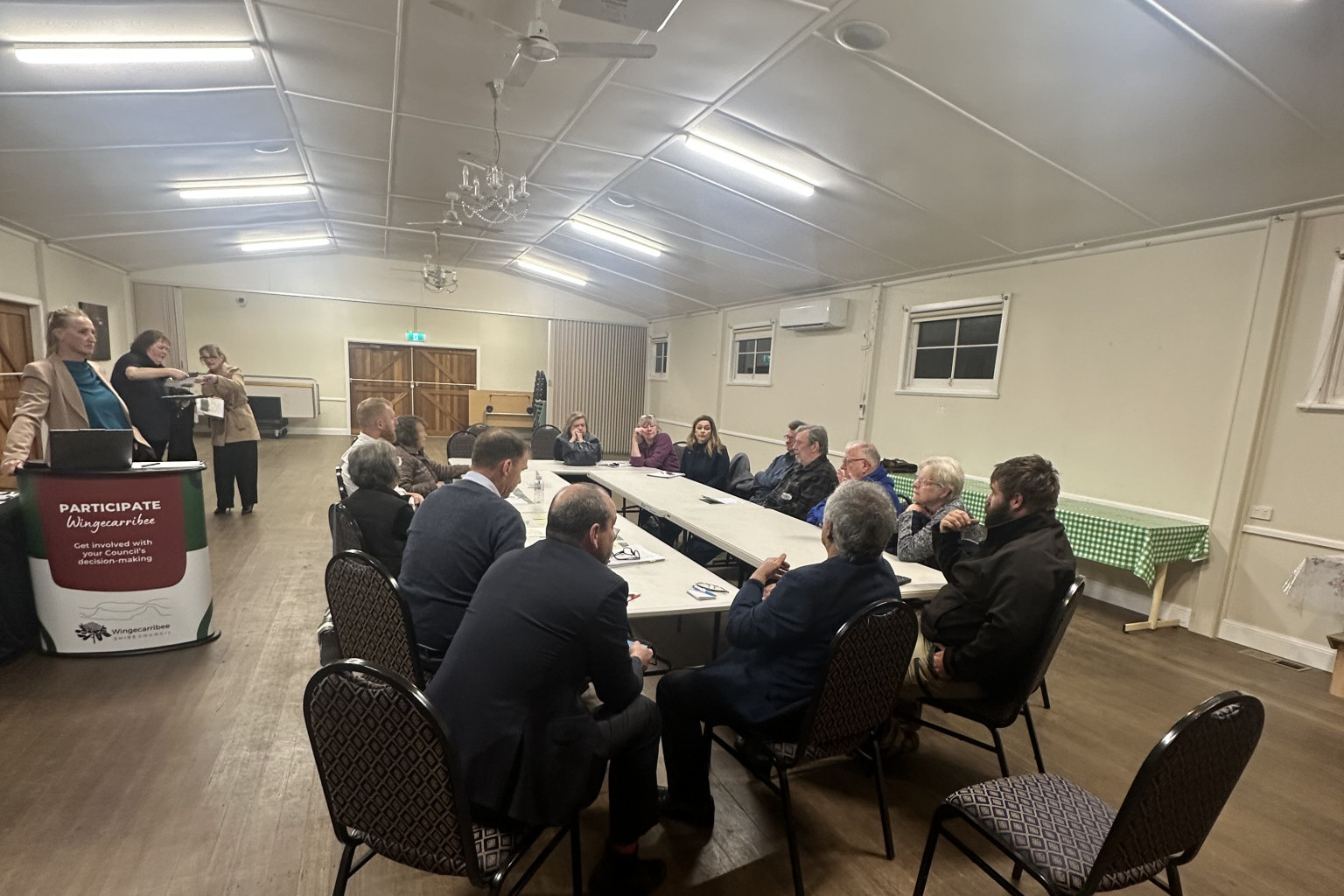 This photo was taken by The Southern Wire at the recent Colo Vale drop in session.