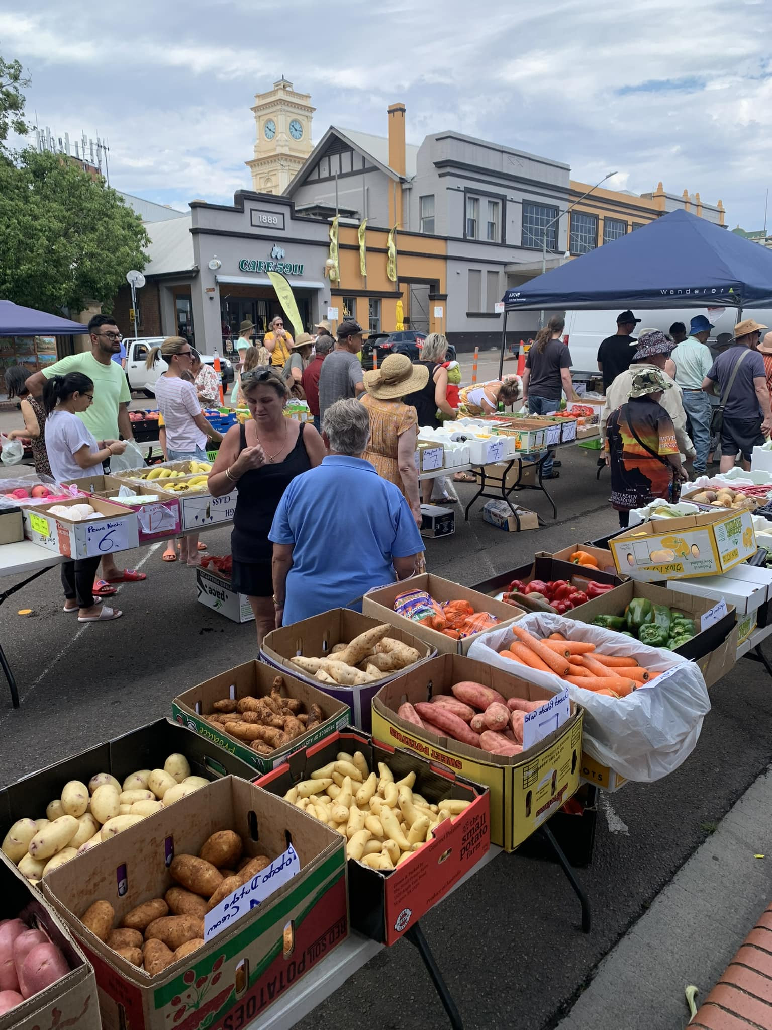 Get along to the first Rotary Parkside Markets at Belmore Park in Goulburn this Saturday.